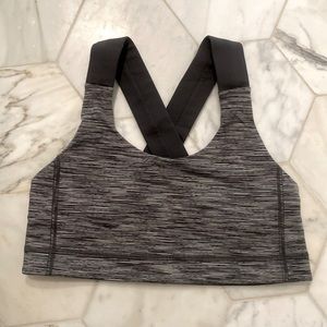 LULULEMON Crossback All Sport Grey Size 6